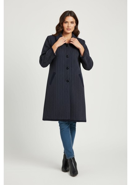 Kadın Önü Düğmeli Cepli Yakalı Kalın Triko Hırka