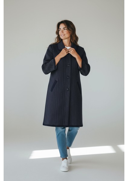 Kadın Önü Düğmeli Cepli Yakalı Kalın Triko Hırka fırsatları