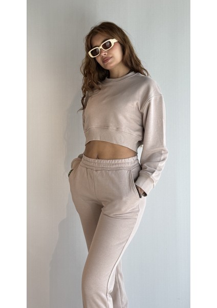 Kadın Bisiklet Yaka Uzun Kollu Crop Top Sweatshirt Eşofman Takımı indirimleri