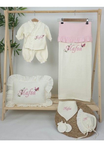 Müslin Yeni Doğan 4katlı Organik %100PAMUK Kişiye Özgü Nakışlı Hastane Çıkış Seti(Kelebekli Papatya) fiyatları
