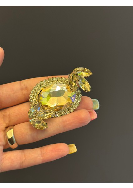 Zirkon Taş Işleme Tasarım Broş Yaka Iğnesi Giyim Aksesuarı 6x5 cm fiyatları