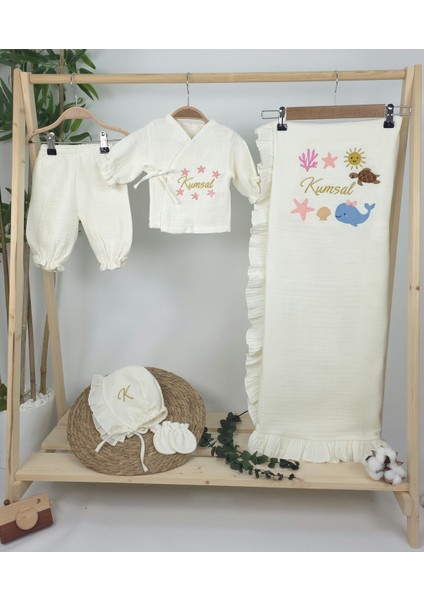 Müslin Yeni Doğan 4katlı Organik %100PAMUK Kişiye Özgü Nakışlı Hastane Çıkış Seti(Okyanus Model-2) fiyatları