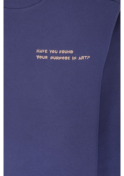 Bisiklet Yaka Nakışlı Lacivert Kadın Sweatshirt DT10063-1 Lacivert