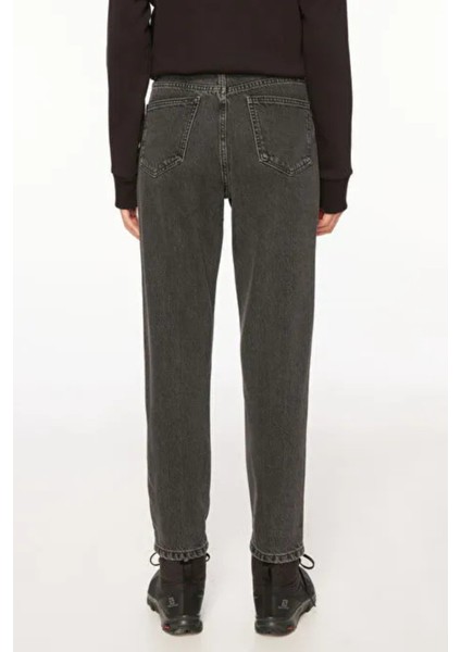 SANDY Mom Fit Antrasit Kadın Jean Pantolon fırsatları