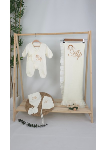 Müslin Yeni Doğan 4katlı Organik %100PAMUK Kişiye Özgü Nakışlı Hastane Çıkış Seti (Gökkuşağı Model2) fiyatları