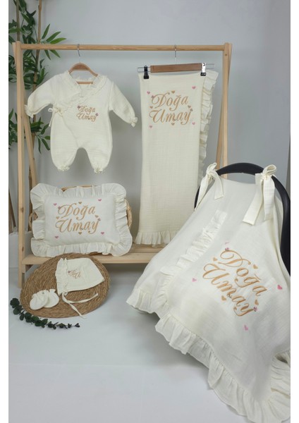 Müslin Yeni Doğan 4katlı Organik %100PAMUK Kişiye Özgü Nakışlı Hastane Çıkış Seti (Çoklu Kalp-1) fiyatları