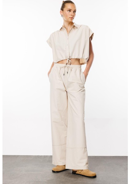 Rahat Fit Krem Kumaş Kadın Pantolon