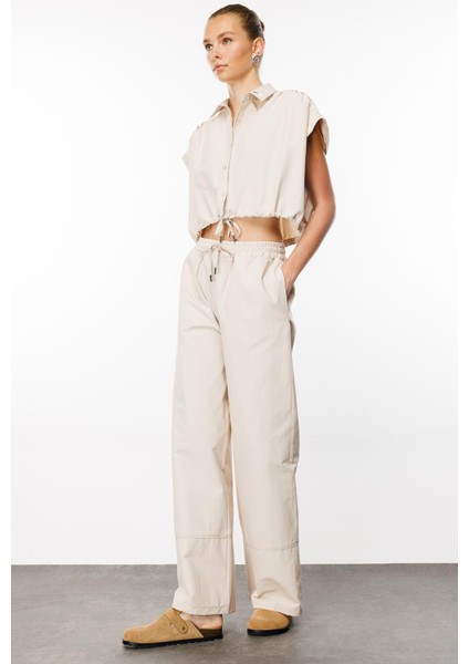 Rahat Fit Krem Kumaş Kadın Pantolon fiyatları