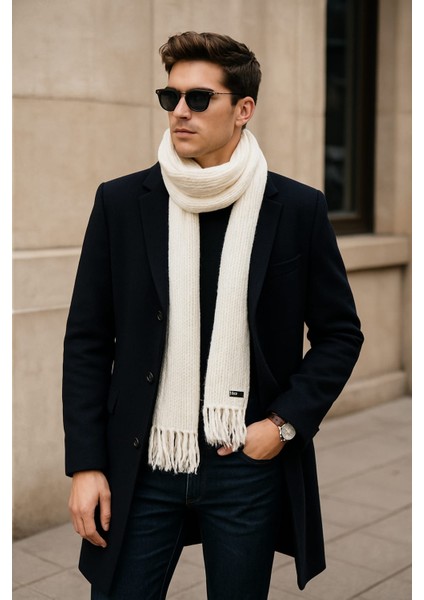 Erkek ve Kadın Keşe Triko Atkı