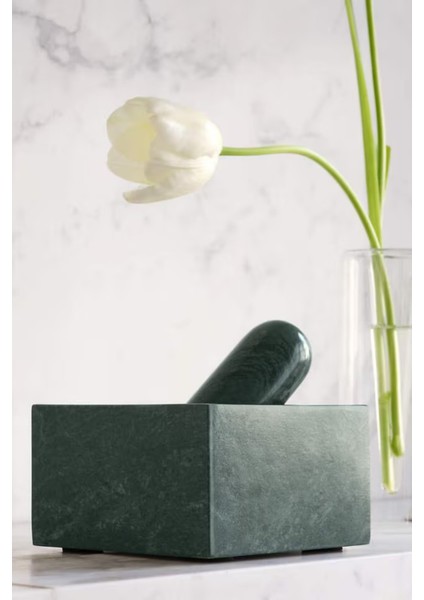 Crate & Barrel Daniel Humm Geneve Yeşil Mermer Havan ve Tokmak fırsatları