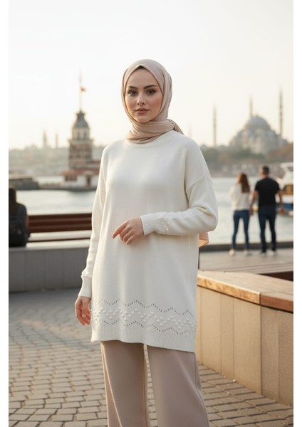 Desenli Ekru Tesettür Triko Kazak Tunik 20023E
