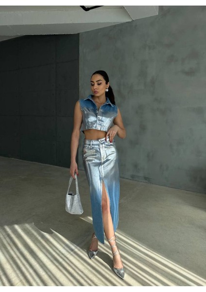 Gümüş Varaklı Crop Kot Yelek ve Önden Yırtmaçlı Varaklı Kot Etek Takımı modelleri