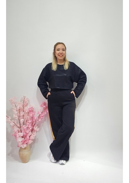 Yeni Sezon Beyaz Varaklı Crop Sweatshirt - Pantolon Eşofman Alt Üst Takım fiyatları