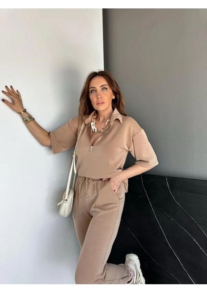 Gri Yaka ve Paçası Fermuarlı Takım fırsatları