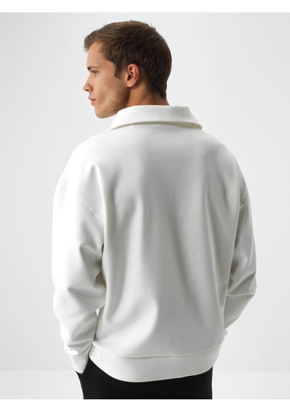 Erkek Ekru Pamuk Dokulu Oversize Sweatshirt fırsatları