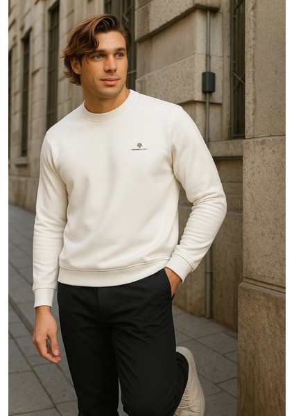 Erkek Desenli Kışlık Salaş Rahat Beyaz Sweatshirt modelleri