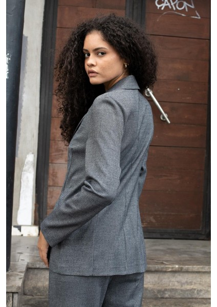 Kadın Balıksırtı Desenli Yakalı Cep Kapaklı Uzun Kol Blazer Ceket-Gri Balıksırtı modelleri