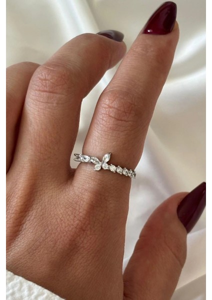 Ithal Seri Zarif Zirkon Taşlı Kelebek Tasarım Ayarlanabilir Kadın Çelik Yüzük indirimleri