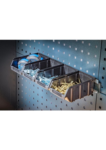 DP.45.100.45 Avadanlık Askısı