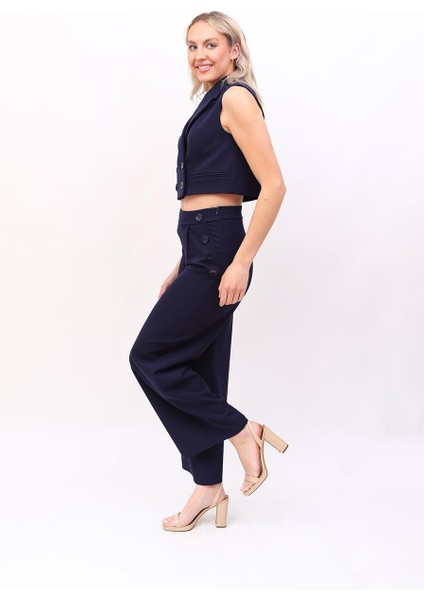 Crop Yelek & Düğmeli Bol Paça Pantolon Takım-Lacivert indirimleri