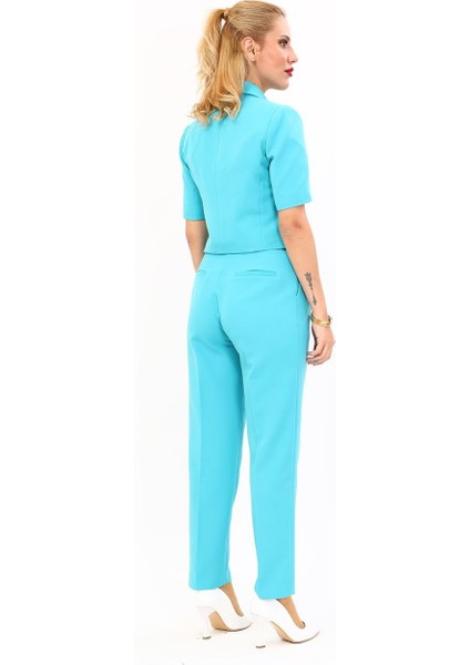 Erkek Yaka Kısa Ceket & Kemerli Köprülü Dar Paça Pantolon-Turkuaz fırsatları