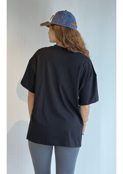 Kadın Bisiklet Yaka Kısa Kollu Oversize Basic Tişört fırsatları