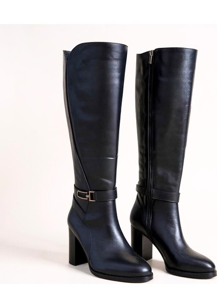 Siyah Deri Lastik Detaylı Tokalı Kadın Kalın Topuklu Çizme fiyatları