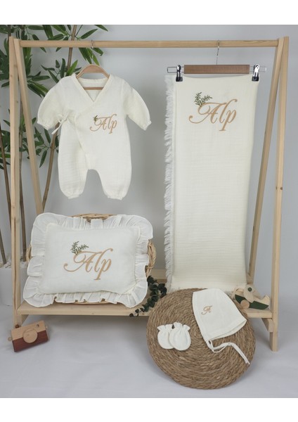 Müslin Yeni Doğan 4katlı Organik %100PAMUK Kişiye Özgü Nakışlı Hastane Çıkış Seti(Iki Dallı Model-4) fiyatları