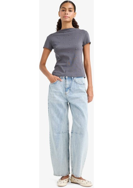 Slim Fit Dar Kesim Kayık Yaka Ribana Kısa Kollu Tişört F9573AX25HS fiyatları