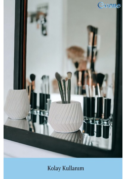 Beyaz Makyaj Organizeri ve Fırça Düzenleyici, Şık ve Pratik Tasarım modelleri