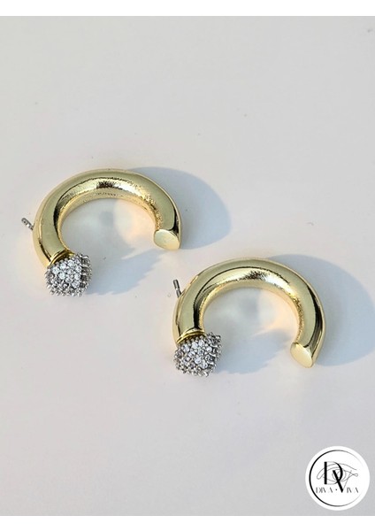 - Glow Earrings – Gold Kaplama Taş Detaylı Kadın Küpe (KOD-328)