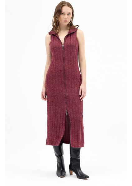 Bordo Fermuarlı Dik Yaka Triko Elbise 8152A fırsatları