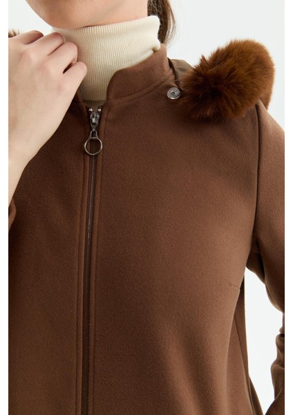 Günay Kraca Kışlık Kaşe Kadın Pardesü Kloş A Kesim Fermuarlı Kahve 2601 fırsatları