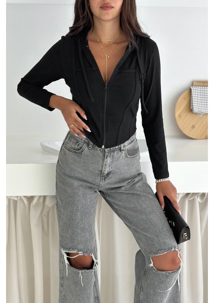 Kadın Fermuarlı Body – Minimal & Şehirli Stil fiyatları