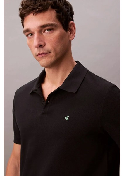 Calvın Kleın Erkek Marka Logolu Organik Pamuklu Polo Yakalı Kısa Kollu Günlük Kullanıma Uygun Şık Görünümlü Siyah Polo Yaka T-Shirt LV040EM269 Ub1 fiyatları