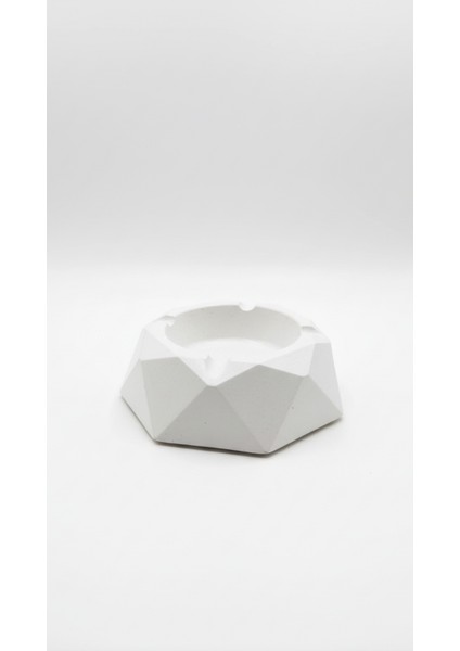 El Yapımı Beton Kül Tablası