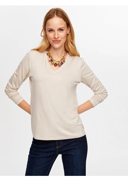 V Yaka Kadın Uzun Kol T-Shirt W26TSH003