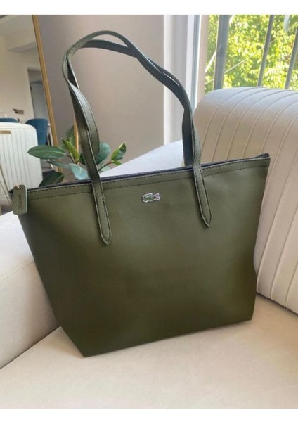 Siyah Kadın Omuz Çantası – Şık ve Günlük Kullanıma Uygun Büyük Boy Tote Bag modelleri