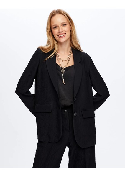 Kendinden Dokulu Astarsız Likralı Kadın Ceket UW26CKT017