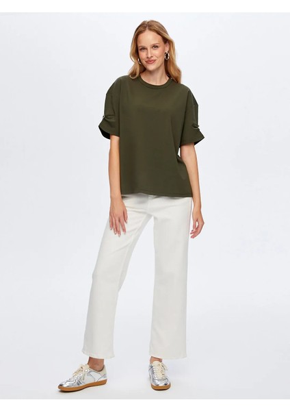 Kolları Taş Detaylı Yuvarlak Yaka Kadın T-Shirt W26TSH088 fiyatları