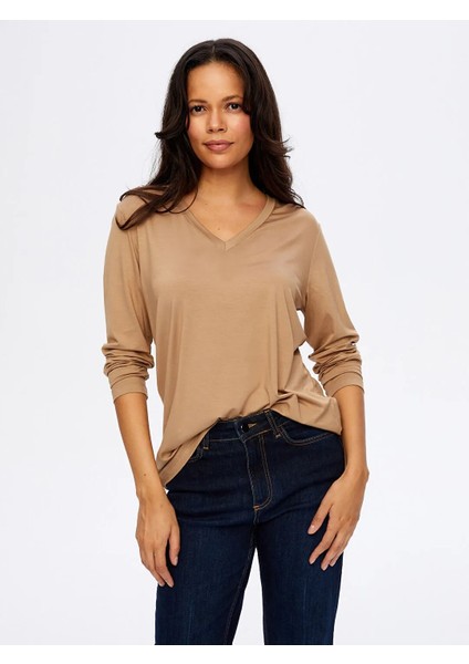 V Yaka Kadın Uzun Kol T-Shirt W26TSH003 fiyatları