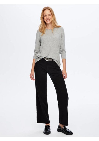 Yuvarlak Yaka Kadın Uzun Kol T-Shirt BW26TSH005 fiyatları