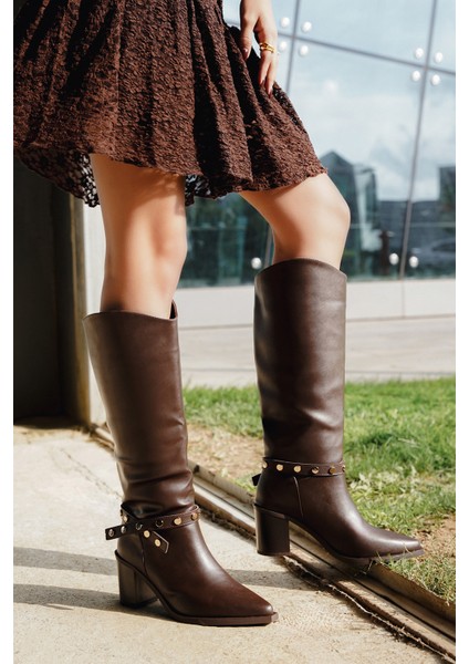 Kadın Sivri Burun Fermuarsız Çıkarılabilen Tokalı Troklu Zımbalı Topuklu Çizme Fuslep