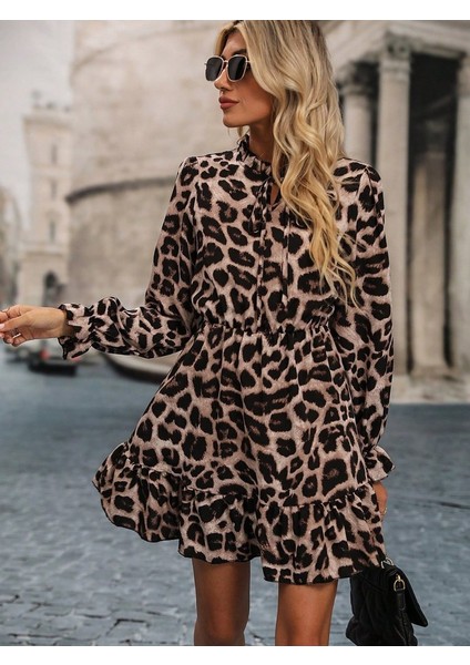 Kadın Uzun Kollu Yakadan Bağcıklı Modal Leopar Desenli Mini Elbise fiyatları