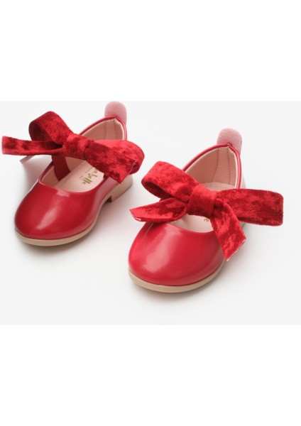 Kırmızı Rugan Kadife Fiyonklu Kız Çocuk Ayakkabı fırsatları