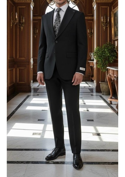 Modern Fit Kruvaze Siyah Takım Elbise