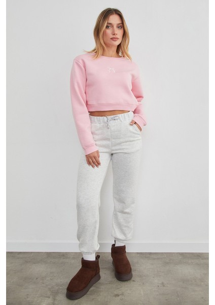 3 Iplik Fiyonk Nakışlı Crop Sweatshirt modelleri