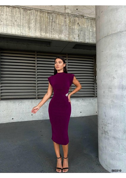 Flowers Yarım Balıkçı Yaka Broş Detaylı Midi Abiye Elbise 583310 Mürdüm