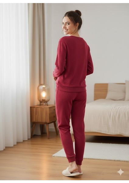 Kadın Geyik Detaylı Bordo Pijama Takımı modelleri