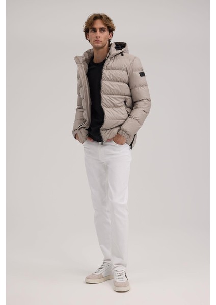 Taş Regular Fit Kapüşonlu Şişme Kışlık Mont